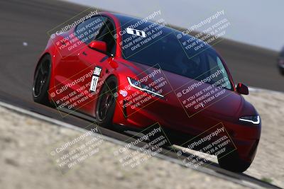 media/Nov-08-2025-Speed Ventures (Sat) [[1c7a6332f5]]/TC B/Session 2 (Turn 2)/